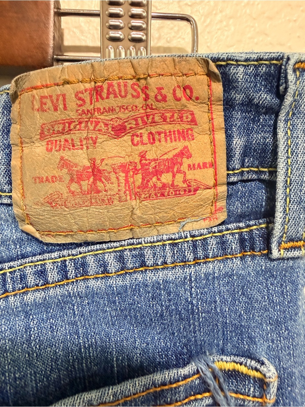 Vintage Levi's 519 Blue flare Denim Jeans with Red Rose & Wing size 11 Women’s - Picture 7 of 15